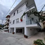 The House 2 Appartement *